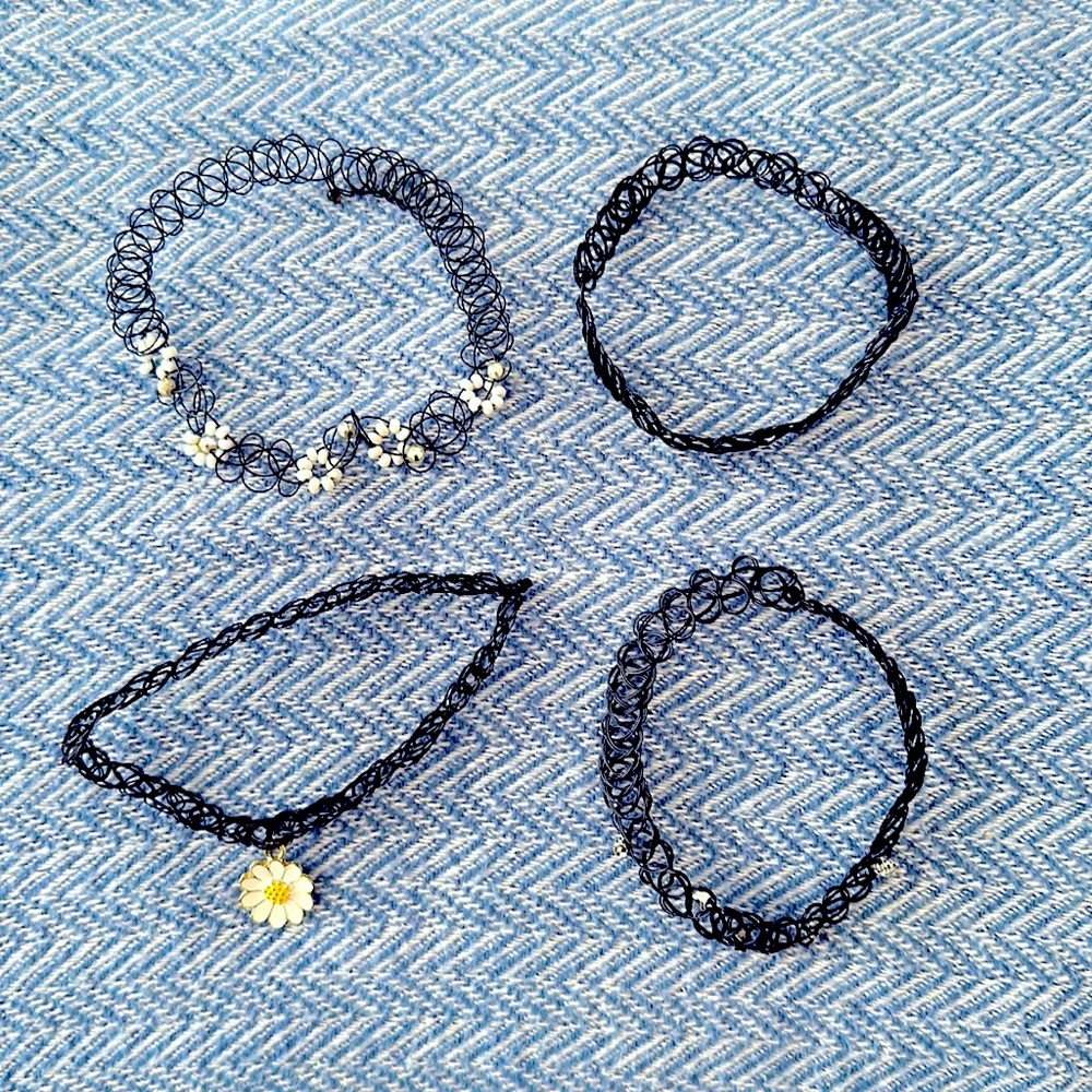 90s choker set